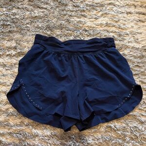 Lululemon Women’s Fast and Free Navy Shorts size 4